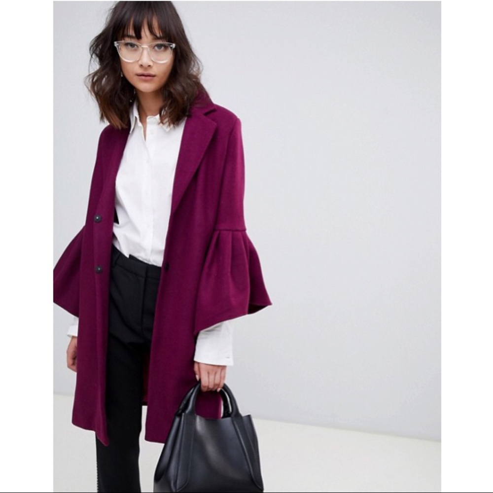 NWT-Unique 21 Ruffle Sleeve Coat